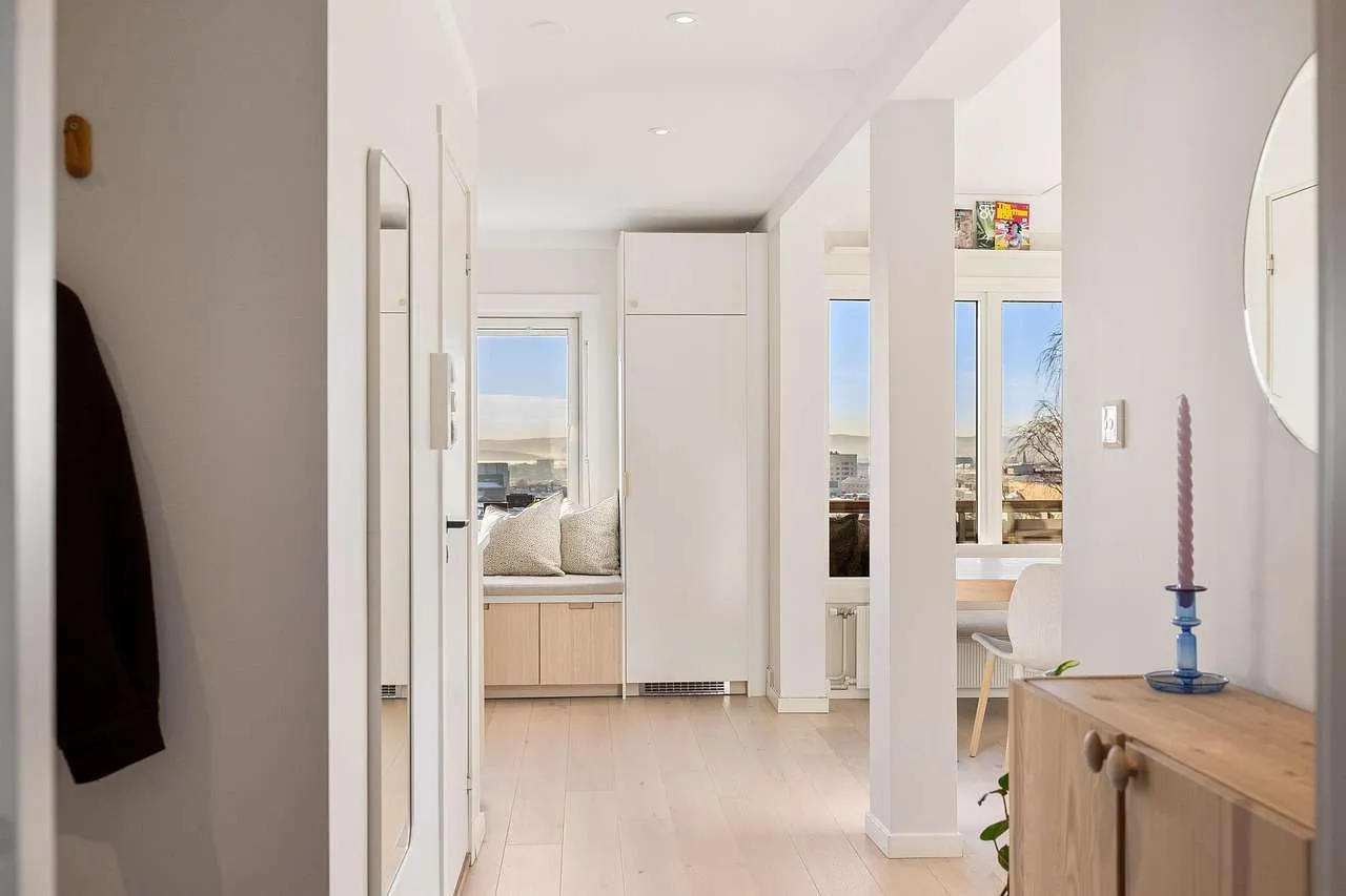 Home Window Tinting: Comfort and Savings